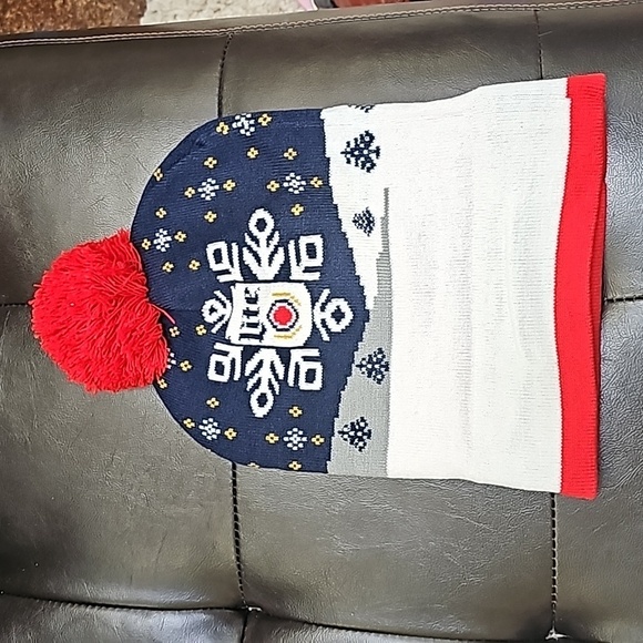 Miller Lite 2019 Ugly Holdiay Sweater Collection Scarf & Beanie Set - Picture 6 of 10